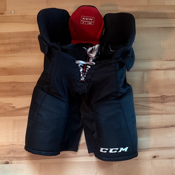 CCM Other - CCM Jetspeed 370 le Black Ice Hockey Pants JR XL
